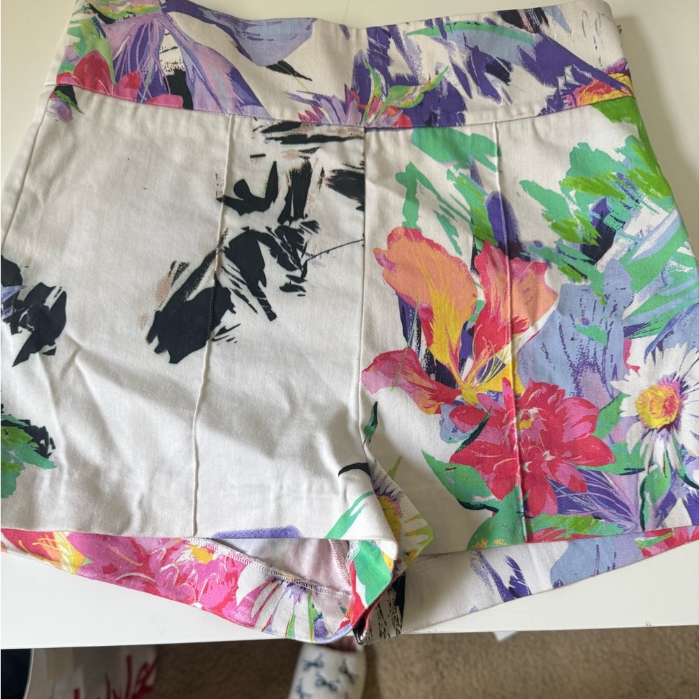 Marciano Hibiscus Shorts Size 4 - Picture 2 of 12